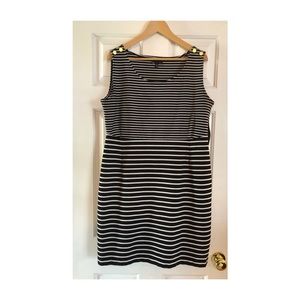 Stripped black & white dress size 20